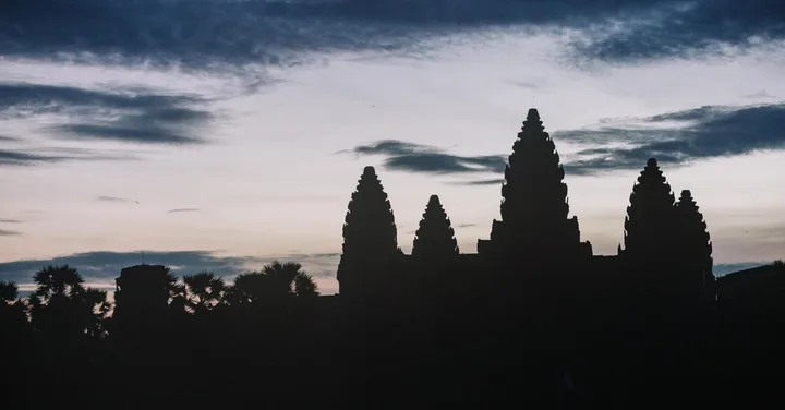 Angkor Wat Complete Guide: Sunrise, Best Temples and Getting Around