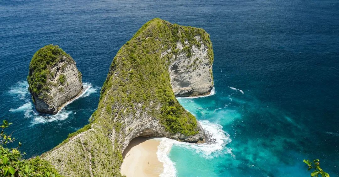 Nusa Penida Bali: Kelingking Beach, Broken Beach and Angel's Billabong