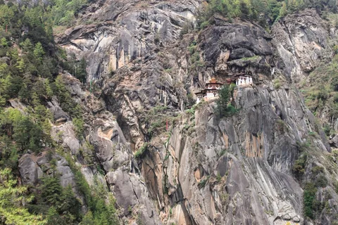 Paro Taktsang (Tiger's Nest) Paro Taktsang (Tiger's Nest)