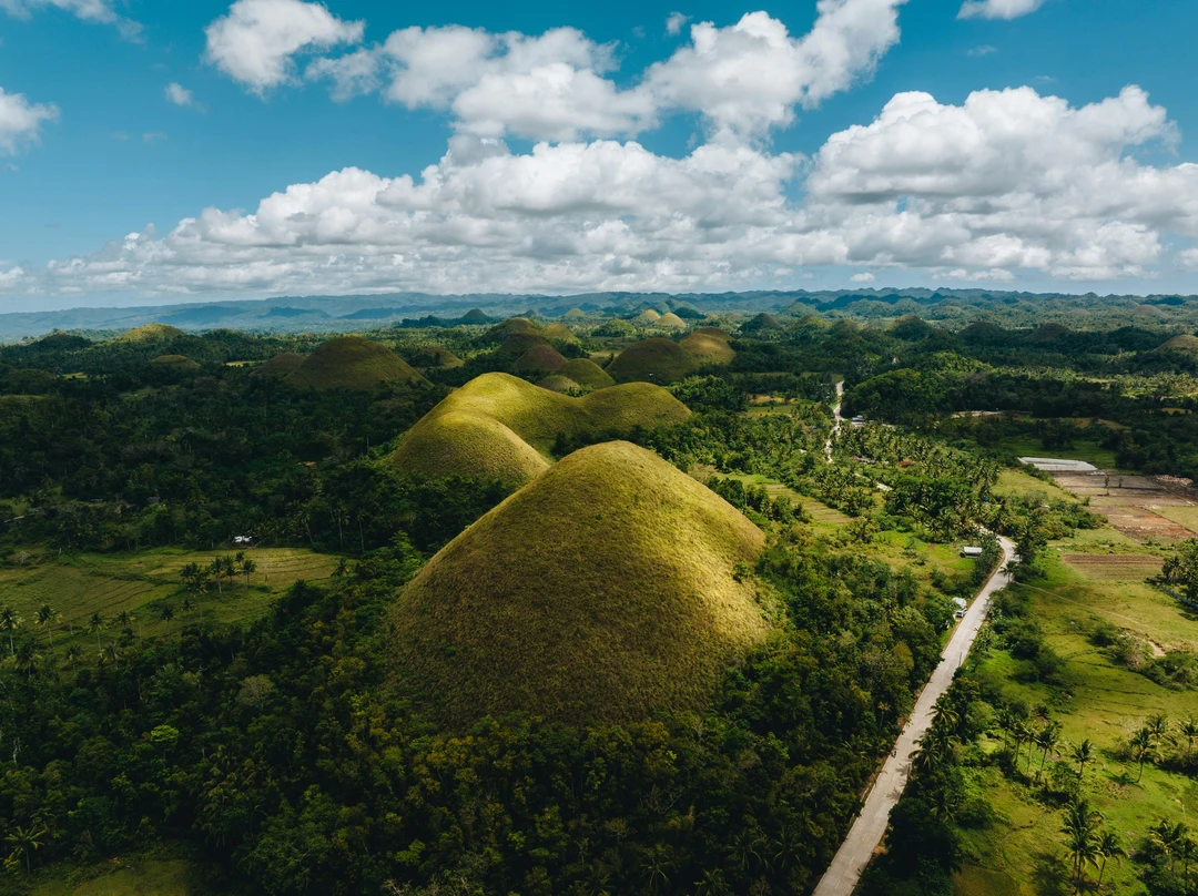 Cebu & Bohol – Island Adventures