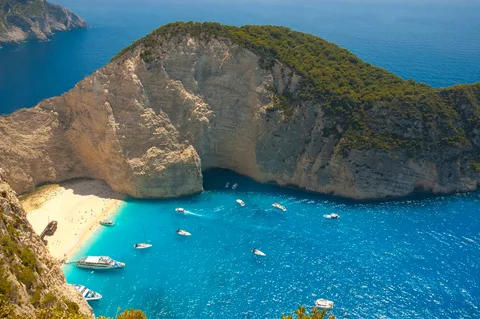 Navagio Beach (Shipwreck Beach), Zakynthos Navagio Beach (Shipwreck Beach), Zakynthos