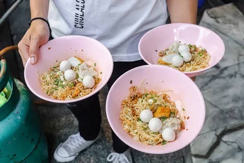 Luang Prabang Night Market Food | Safari Sutra Holidays Luang Prabang night market street food Laos – food experiences on Laos tour packages from India