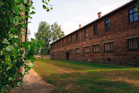 Auschwitz Memorial Visit | Safari Sutra Holidays Auschwitz-Birkenau Memorial, Poland — WWII history tour for Indian travellers | Safari Sutra Holidays