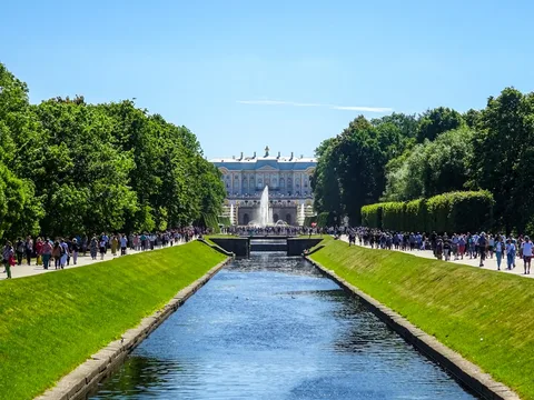 Peterhof Palace & Gardens Peterhof Palace & Gardens