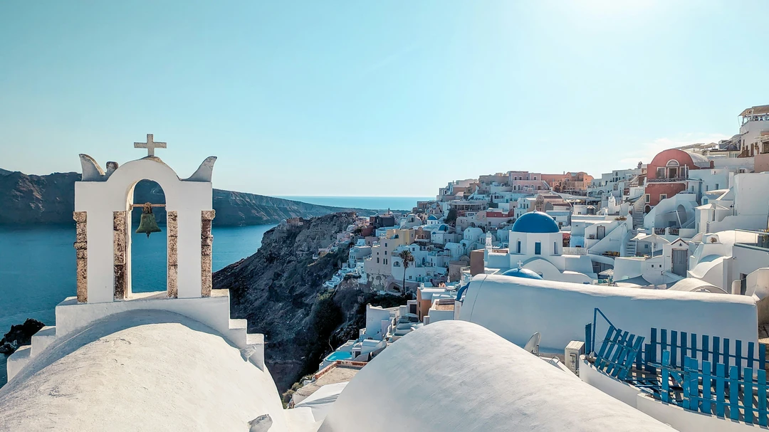 Santorini – Iconic Island Beauty Santorini – Iconic Island Beauty