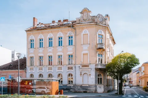 Boutique Hotels in Slovakia | Safari Sutra Holidays Boutique hotel with castle views in Slovakia — curated stays for Indian travellers