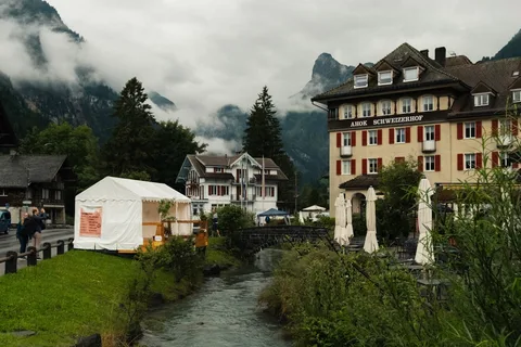 Alpine Hotel Grindelwald Switzerland | Safari Sutra Holidays Swiss alpine hotel with mountain view Grindelwald — 4-star Switzerland packages | Safari Sutra
