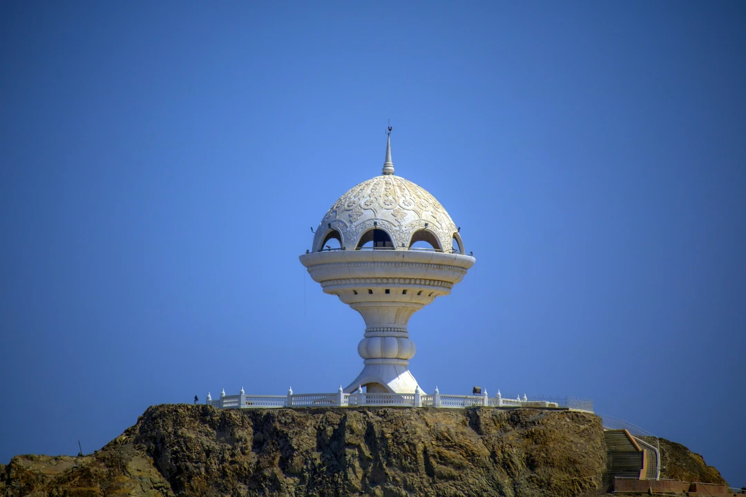 We craft seamless journeys blending Arabian heritage, desert thrills and coastal serenity — from fortified old towns to wadi swims and desert nights. We craft seamless journeys blending Arabian heritage, desert thrills and coastal serenity — from fortified old towns to wadi swims and desert nights.