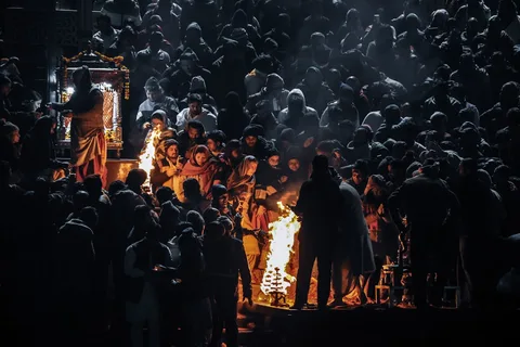 Haridwar Ganga Aarti Uttarakhand | Safari Sutra Holidays Ganga Aarti at Har Ki Pauri Haridwar — cultural experience Uttarakhand pilgrimage | Safari Sutra