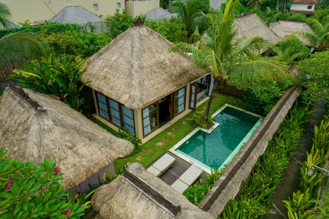 Bali Honeymoon Escape: Private Villas, Spa Rituals & Jimbaran Sunsets | Safari Sutra Holidays Private pool villa in Ubud jungle Bali — romantic honeymoon villa with infinity pool overlooking rice terraces