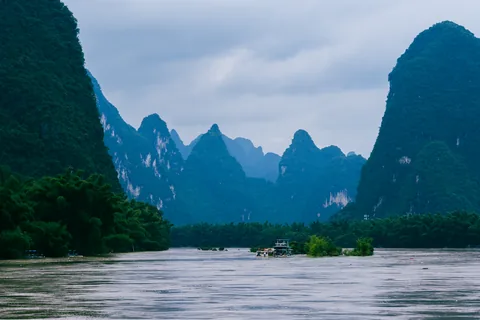 China Honeymoon: Guilin, Yangshuo & Shanghai Romance gallery 01
