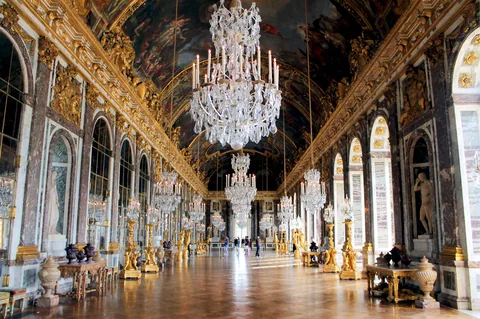 France Unveiled: Paris, Versailles & the Burgundy Countryside gallery 01