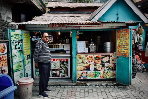 Himachal Family Circuit: Shimla, Kufri & Manali — Snow, Pines & Pure Mountain Air gallery 03