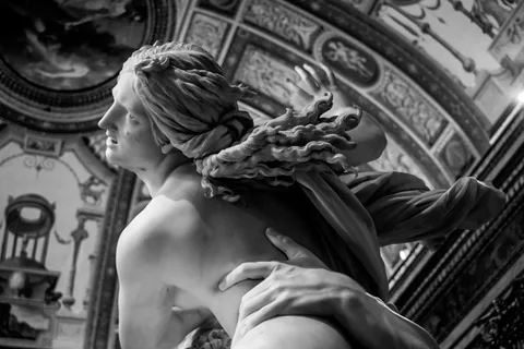Italy Luxury Tour: Rome's Grandeur, Florence's Galleries & Lake Como's Lakeside Villas in 7 Nights gallery 01