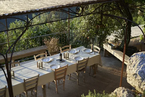 Italy Luxury Tour: Rome's Grandeur, Florence's Galleries & Lake Como's Lakeside Villas in 7 Nights gallery 03