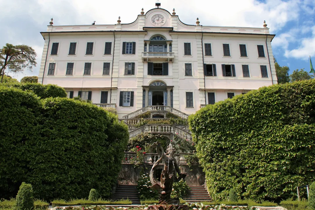 Italy Luxury Tour: Rome's Grandeur, Florence's Galleries & Lake Como's Lakeside Villas in 7 Nights gallery 04