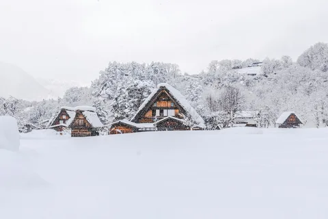 Japan Through the Lens: Alps, Kanazawa Gold & Kyoto | Safari Sutra Holidays Shirakawa-go UNESCO snow village Japan — photography tour package from India via Safari Sutra