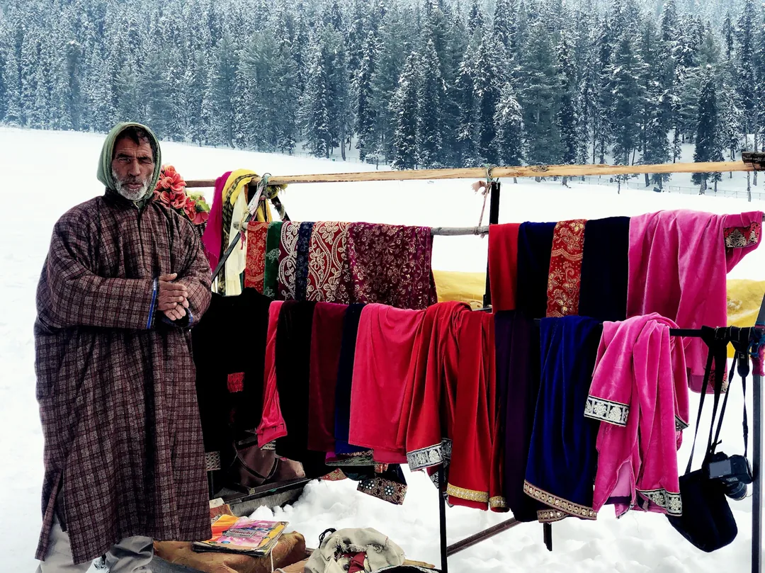 Kashmir Honeymoon: Seven Days Across the Valley's Most Romantic Moods gallery 04
