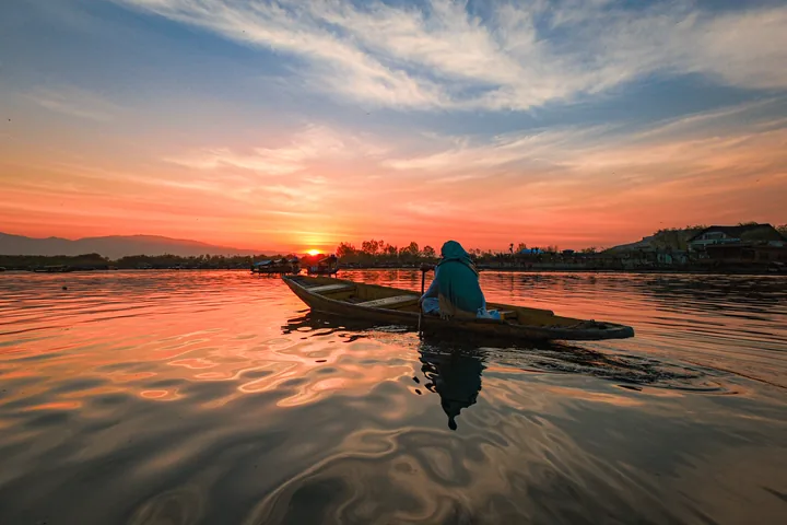 Kashmir Honeymoon in Heaven Kashmir Honeymoon in Heaven honeymoon package by Safari Sutra