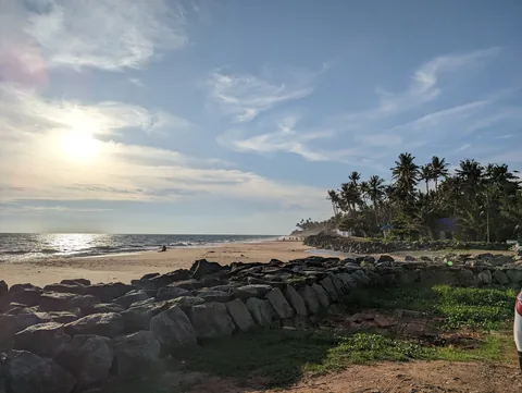 Kerala Honeymoon: Tea Bungalow, Backwaters & Clifftop Sunsets gallery 01