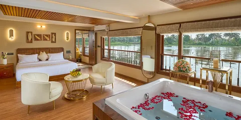 Kerala Family Escape: Backwaters, Wildlife & Beach gallery 02