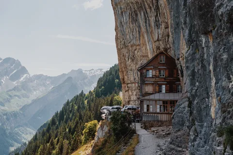 Switzerland Photography Circuit: Lauterbrunnen, Oeschinensee, Rigi & Appenzell gallery 02