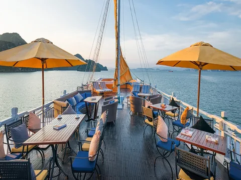 Ha Long Bay & Hoi An: A Vietnam Honeymoon in Two Acts gallery 02
