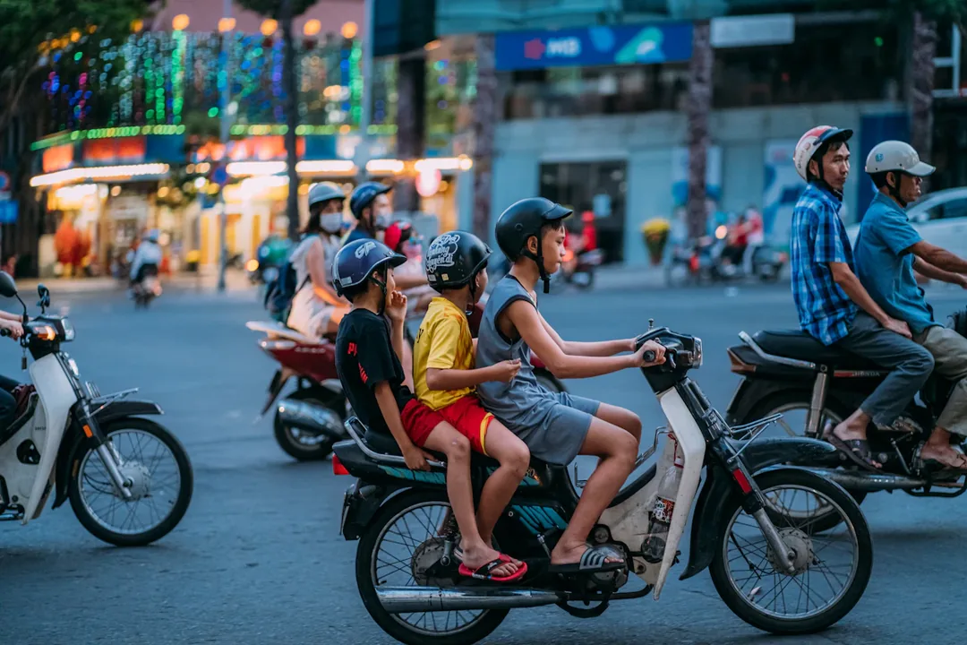 Vietnam Family Adventure: Puppet Shows, Bay Cruises & Jungle Tunnels gallery 05