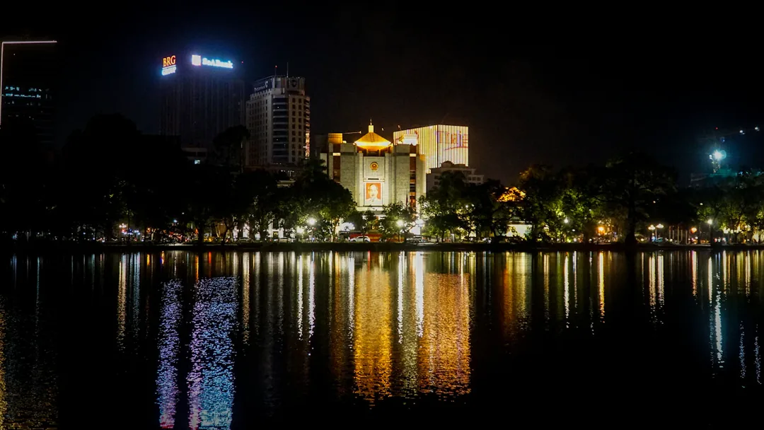 Vietnam in Full Light: Da Nang Beach, Hoi An Heritage & Hanoi Refined gallery 06